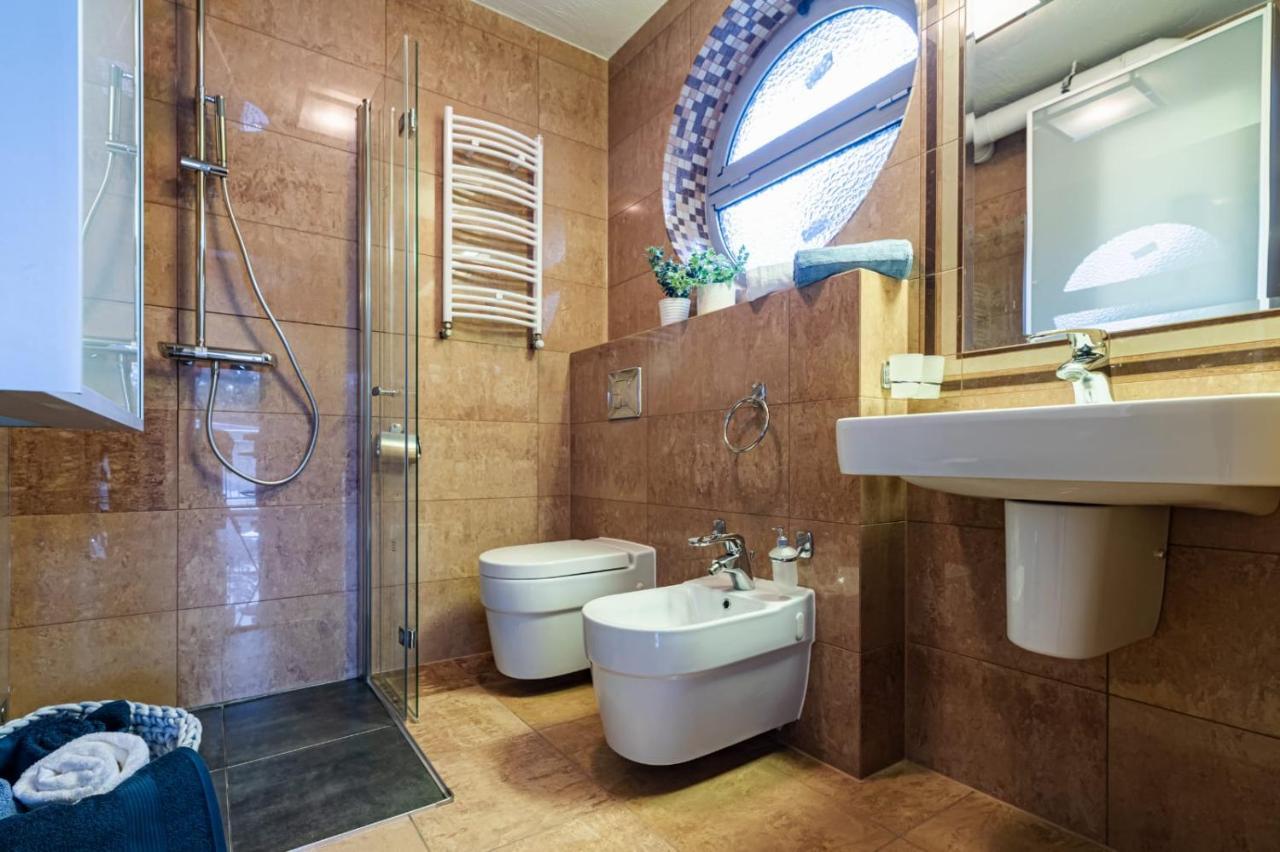 Apartament Happy - Basen, Plaza, Ochrona 24H - 3 Sypialnie Dla Maksymalnie 8 Osob Pobierowo Exterior foto